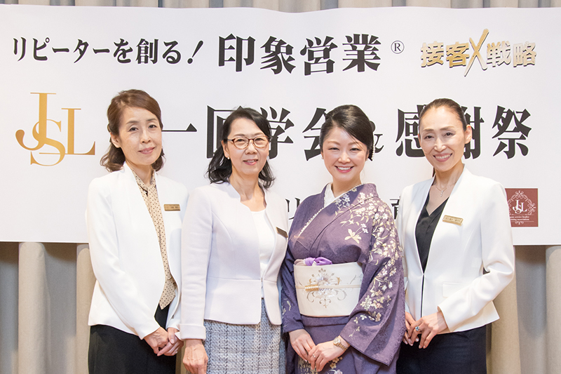 発表者と写真撮影
